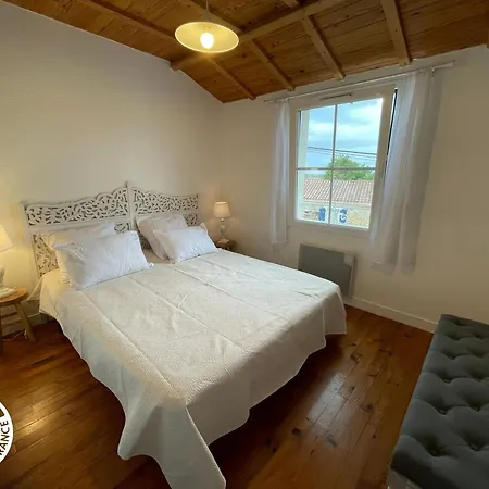 Maison Renovee 6 Pers Avec Jardin, Proche Plages Et Pistes Cyclables A Talmont-saint-hilaire Country house Saint-Hilaire-de-Talmont