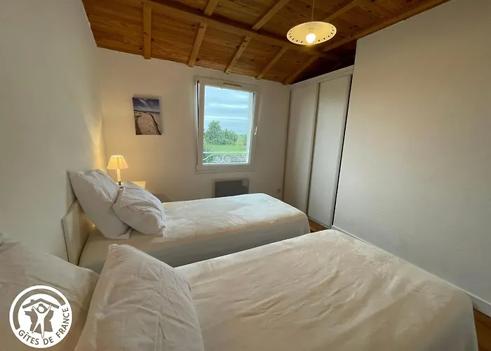 Hébergement de vacances Maison Rénovée 6 Pers Avec Jardin, Proche Plages Et Pistes Cyclables à Talmont-saint-hilaire - Fr-1-426-557 *